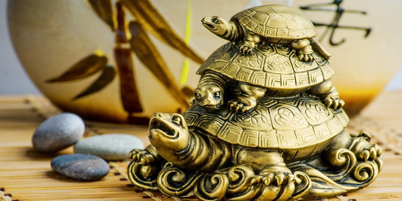 advantages of placing tortoise figurine in your home